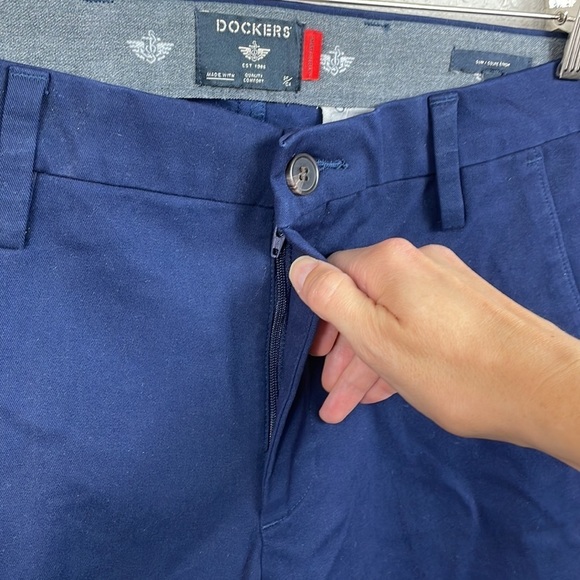 NWT Dockers Slim Fit Flexible Waistband Workday Khaki Pants Blue Office 31 x 30 - Picture 5 of 16